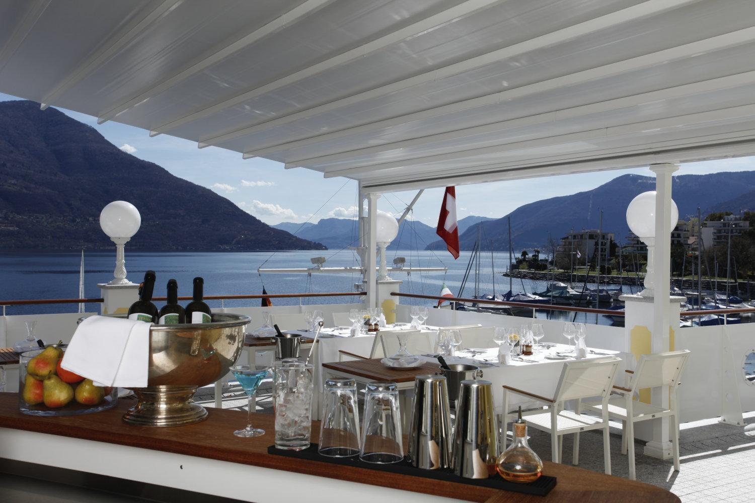 Holiday Hotel YACHTSPORT RESORT Brissago Exterior foto
